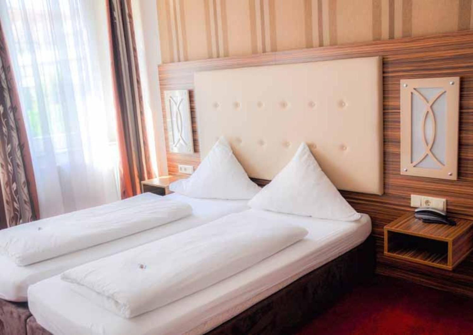 Erde Hotel Erlangen Bagian luar foto