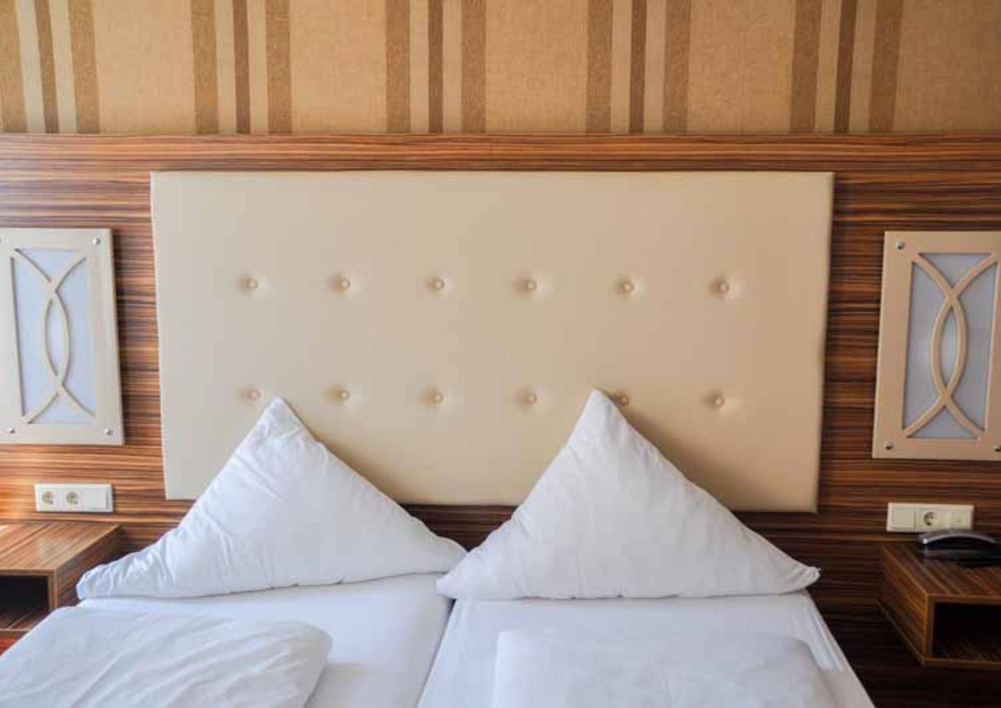 Erde Hotel Erlangen Bagian luar foto