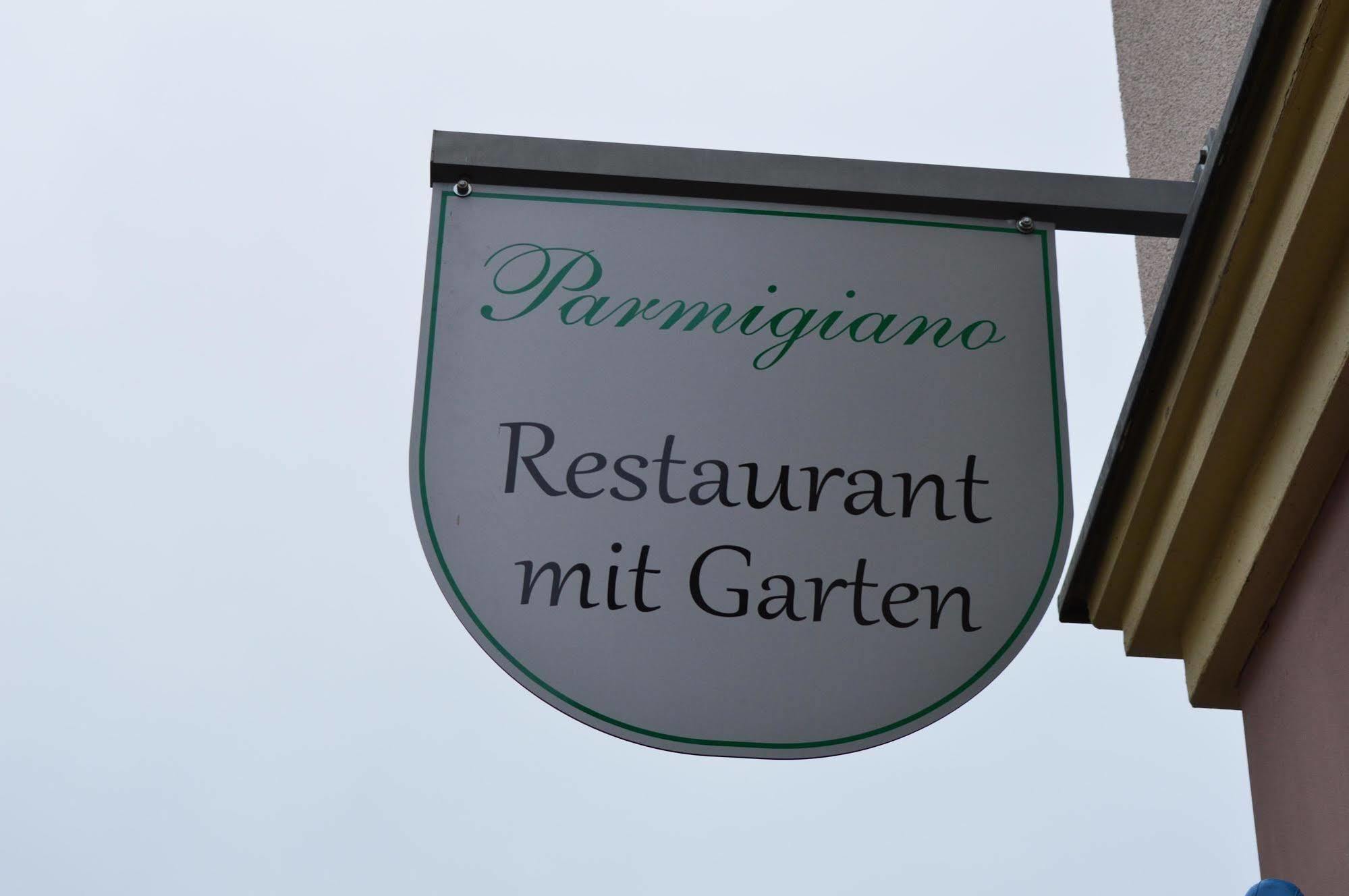 Erde Hotel Erlangen Bagian luar foto
